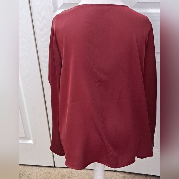 NWT Eloquii Plus Size Maroon Blouse   Size 20 - Picture 4 of 12